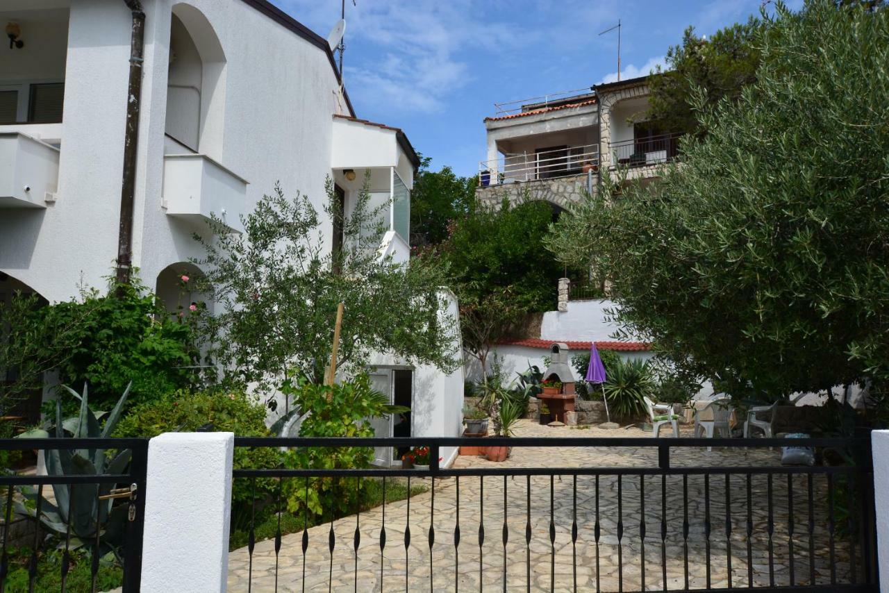 Apartment Durdica Kornic Exterior photo